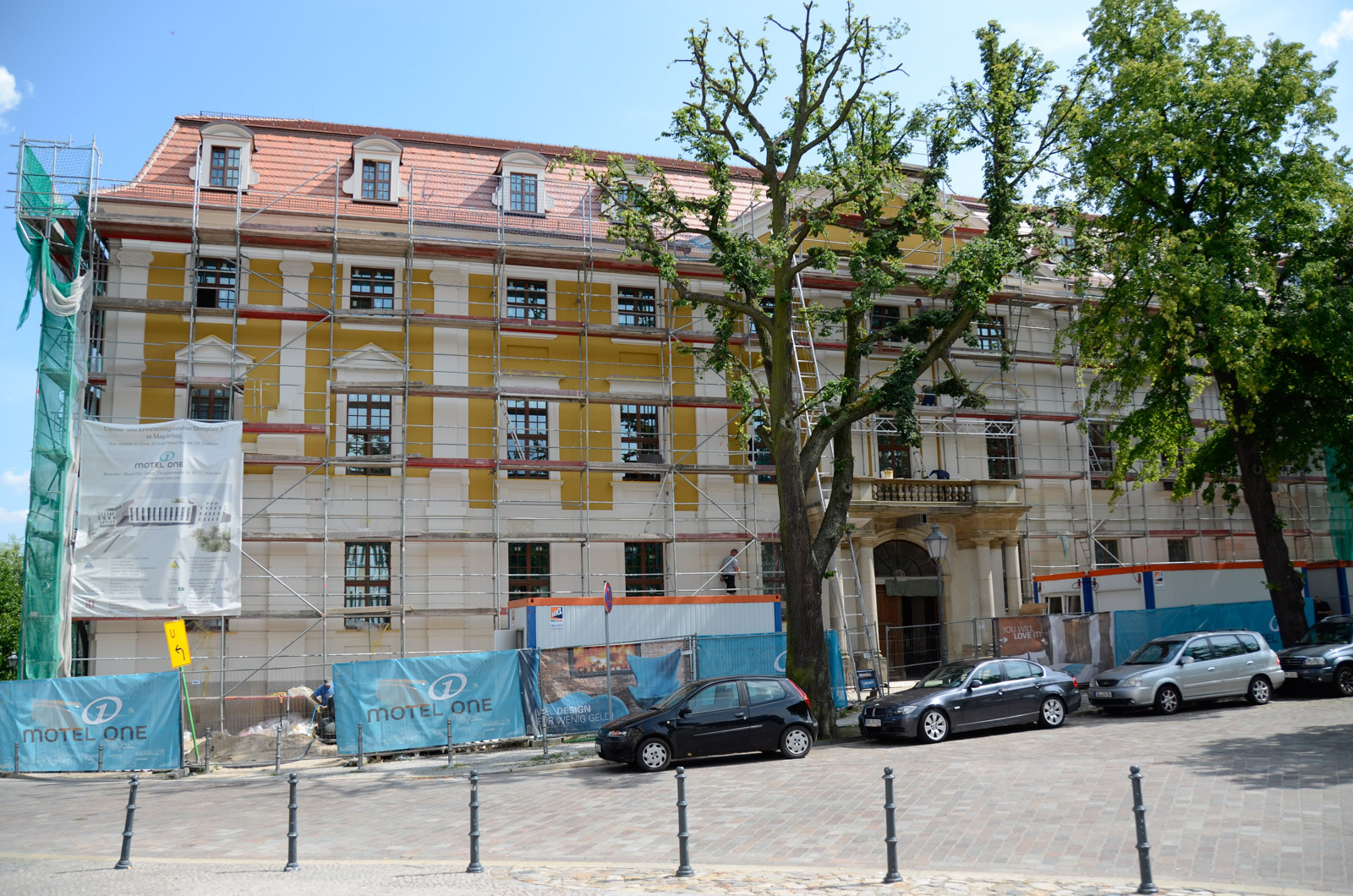 Domplatz 5 Denkmalschutzfassade